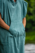 Last inn bildet i Galleri-visningsprogrammet, Badeponcho økologisk til voksen